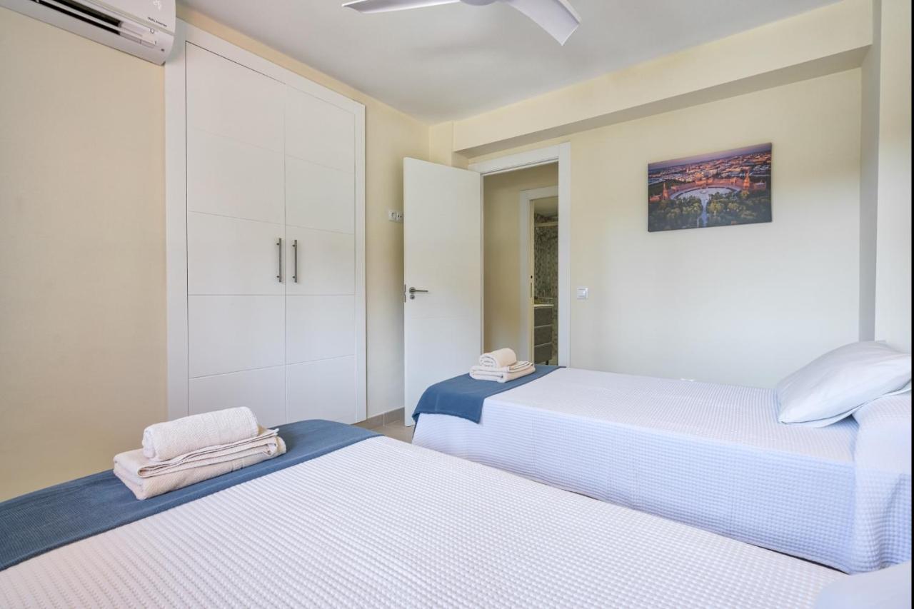 פואנגירולה Sur Suites Alhambra מראה חיצוני תמונה
